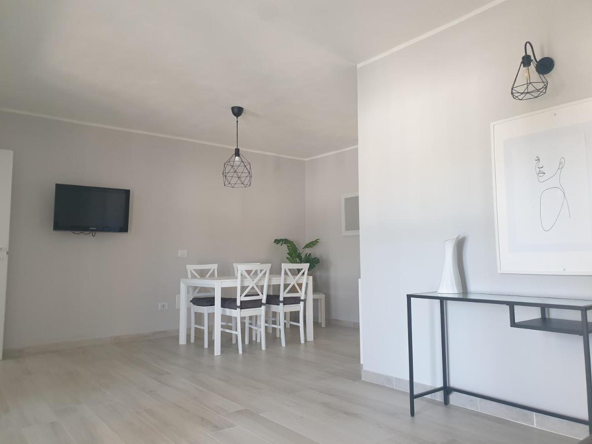 Mare E Vacanze Villa Villa San Pietro Esterno foto