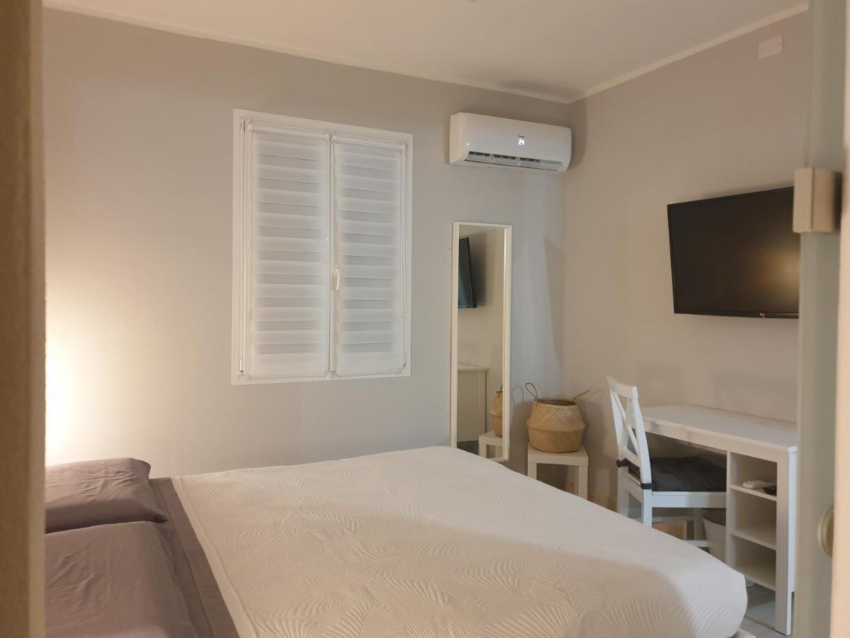 Mare E Vacanze Villa Villa San Pietro Esterno foto